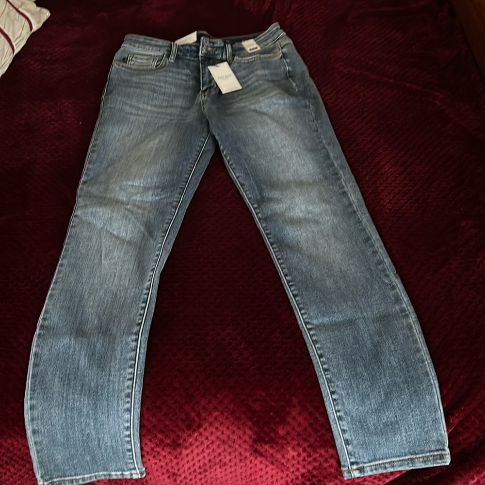 Brand new Judy Blue slim fit size 9/29
